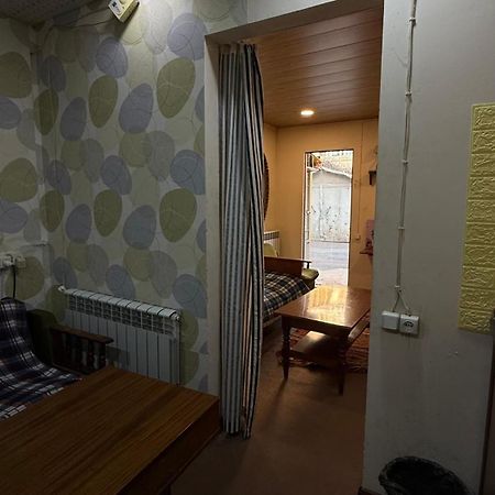 מלון יירבאן Vahe'S Corner House מראה חיצוני תמונה
