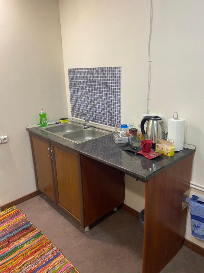מלון יירבאן Vahe'S Corner House מראה חיצוני תמונה